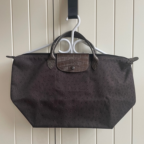 Longchamp Handbags - Elegant Longchamp Tote Bag